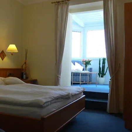 Binz 3*